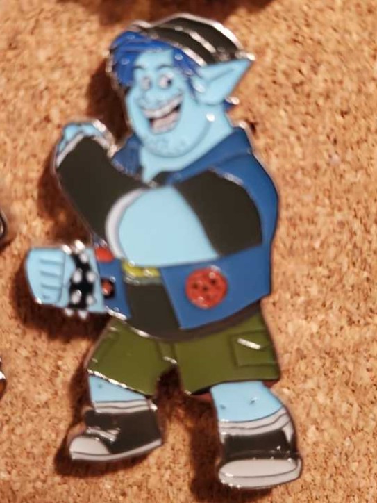 Onward - Barley - Disney pin collectible - Main Image 1