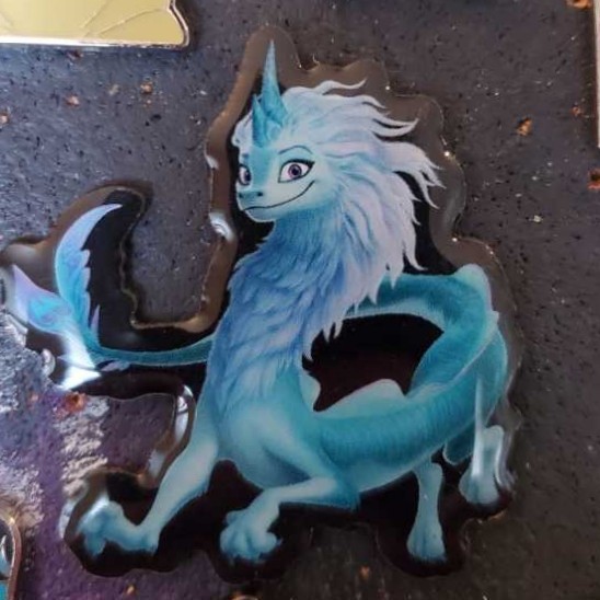 Loungefly - Disney Mickey & Minnie Mouse Love Confetti Globe Pin