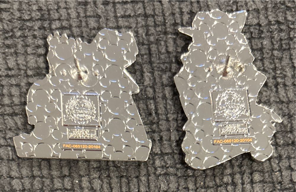 Nailed It  pin collectible [Barcode 400928613397] - Main Image 2