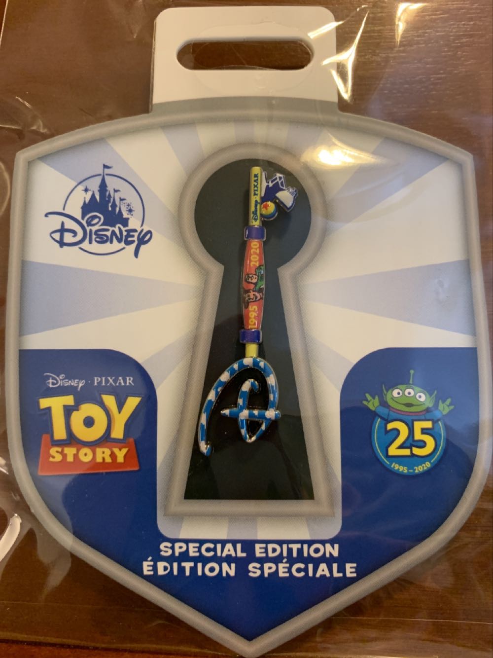 Figment - Hidden Mickey 2019 - Astronaut Chaser