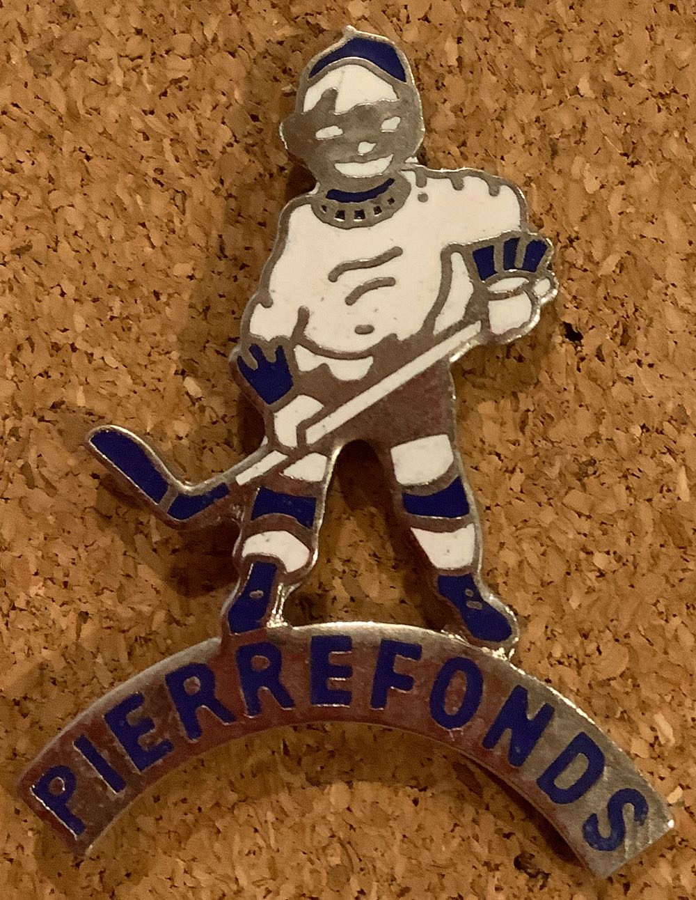 Pierrefonds  pin collectible - Main Image 1
