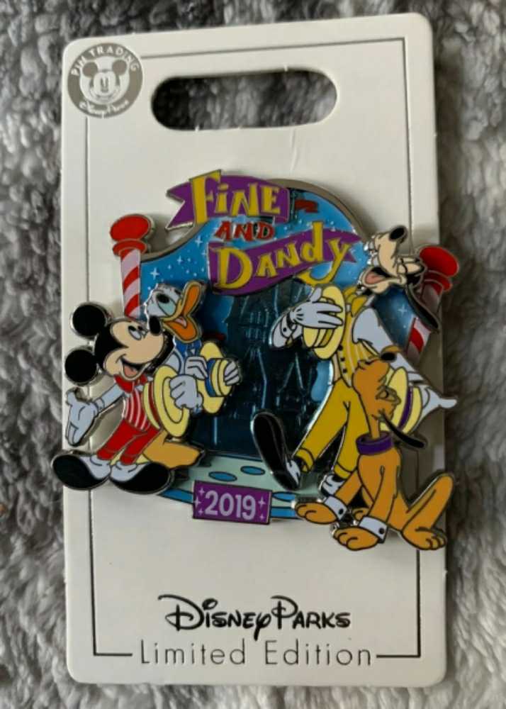 Hogwarts + Owl Pin, Purple + Rainbow Metal