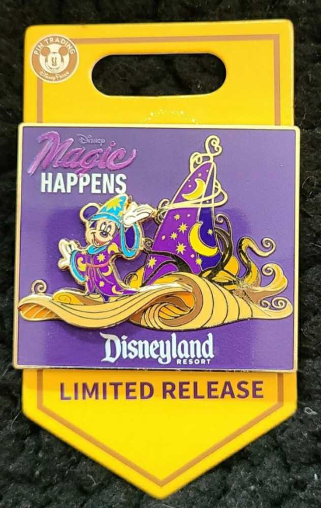 Magic Happens Sorcerer Mickey - Disney Pin - Trading pin collectible - Main Image 1