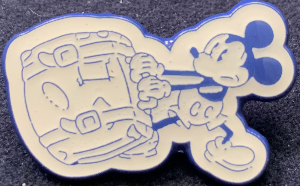 Revolve Conference logo