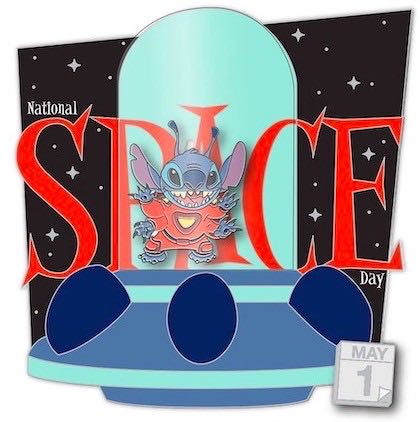 Mickey Epcot Spaceship Earth