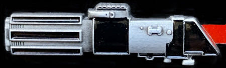 Lightsaber Collection - Darth Vader - Bas-relief pin collectible - Main Image 1