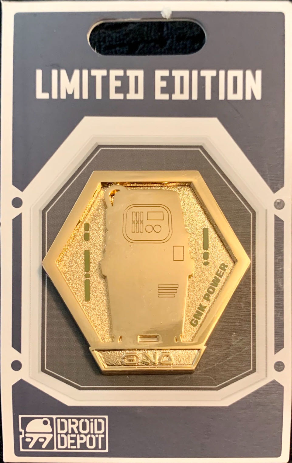 Droid Badge - GNK Droid - Bas-relief pin collectible - Main Image 2