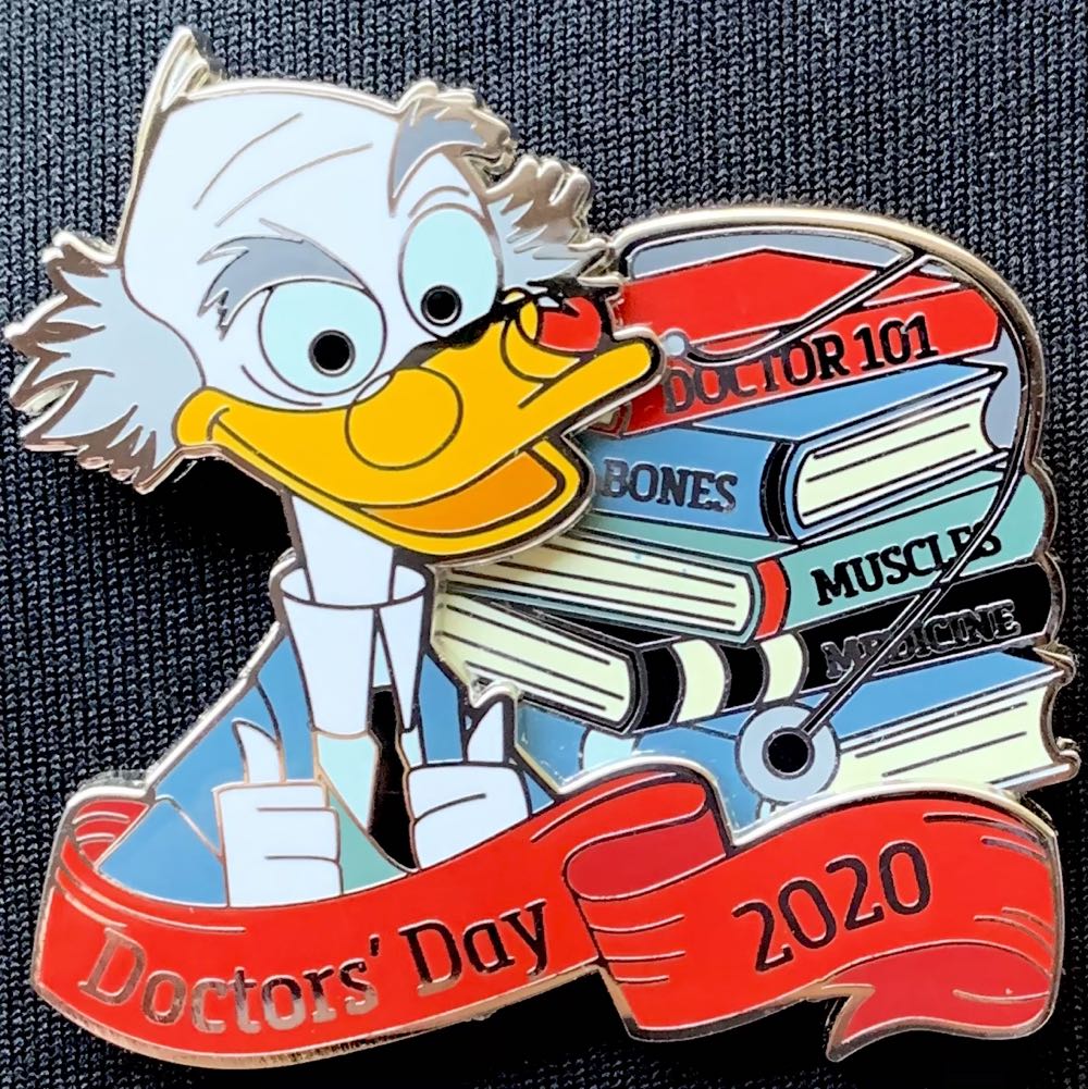 Minnie Lanyard Pin Trading