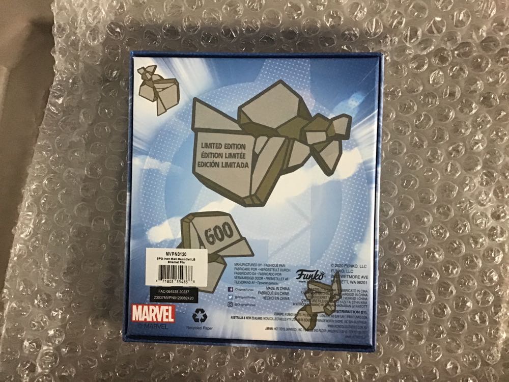 Iron Man Gauntlet Pop Pin Avenger Endgame  pin collectible [Barcode 671803354838] - Main Image 2