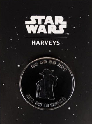 Star Wars - Harveys - Yoda  pin collectible - Main Image 2