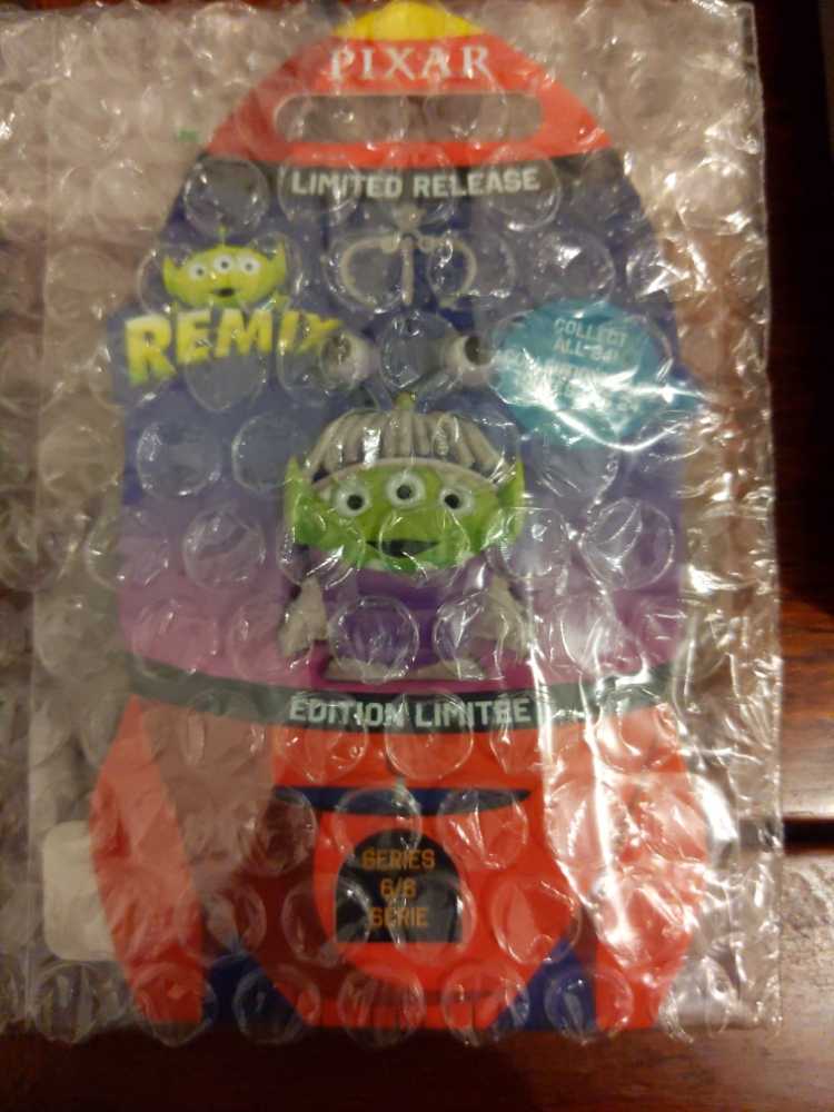 Yoda Uses The Force - Pop  (Loungefly 3 Inch)