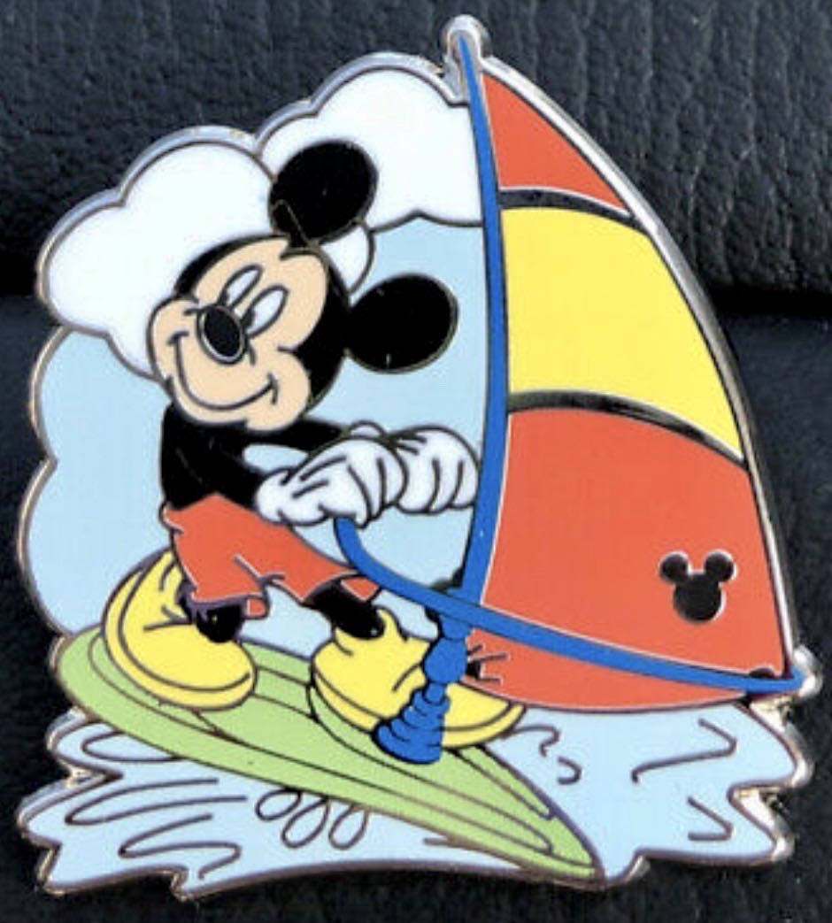 Mickey & Minnie Mouse Pin Trading Starter Set - Minnie 