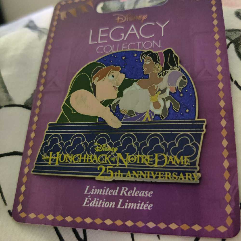 The Hunchback Of Notre Dame 25th Anniversary: Hunchback And Esmeralda With Goat - Disney Pin - Trading pin collectible [Barcode 465052430777] - Main Image 2