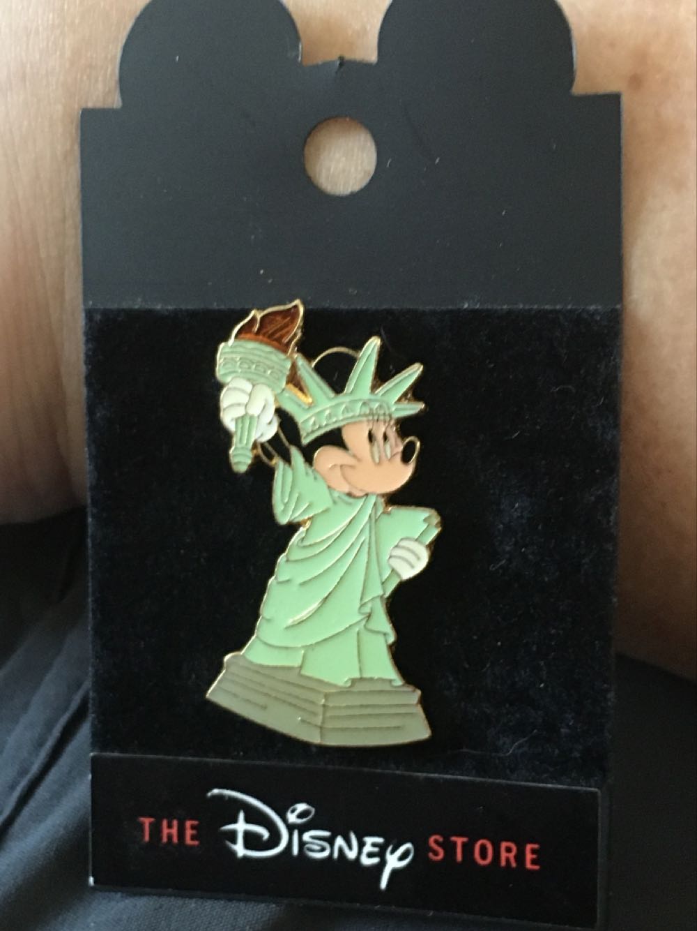 Untamed Waters: Ice Crystal Hybikian