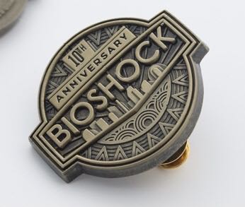 Hunchback Of Notre Dame 25th Anniversary LE Pin