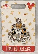 2020 - Disney Cruise Line Christmas Holiday - Limited Release pin collectible [Barcode 400926863916] - Main Image 1