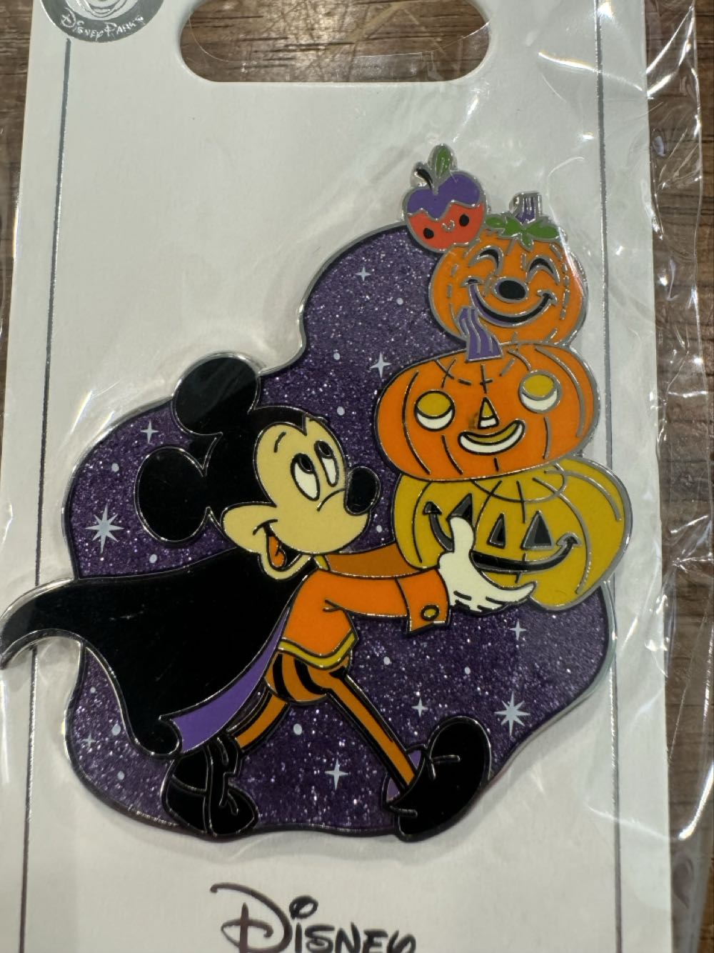Halloween, Mickey Mouse Jack O’ Lantern Halloween Pin - Holidays and Events pin collectible [Barcode 465054198422] - Main Image 2