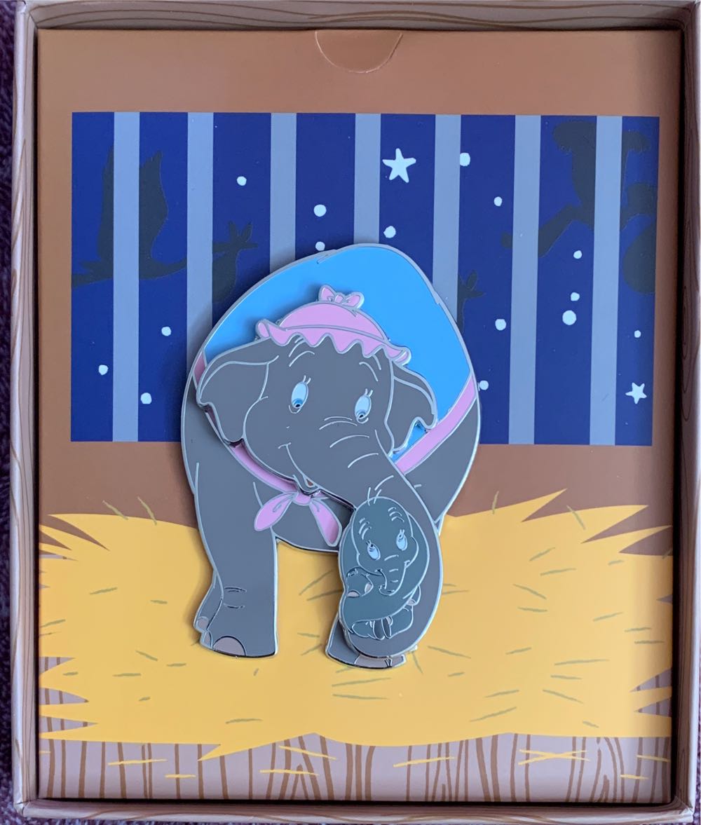 Loungefly - Mama Jumbo And Dumbo  pin collectible [Barcode 671803365322] - Main Image 2
