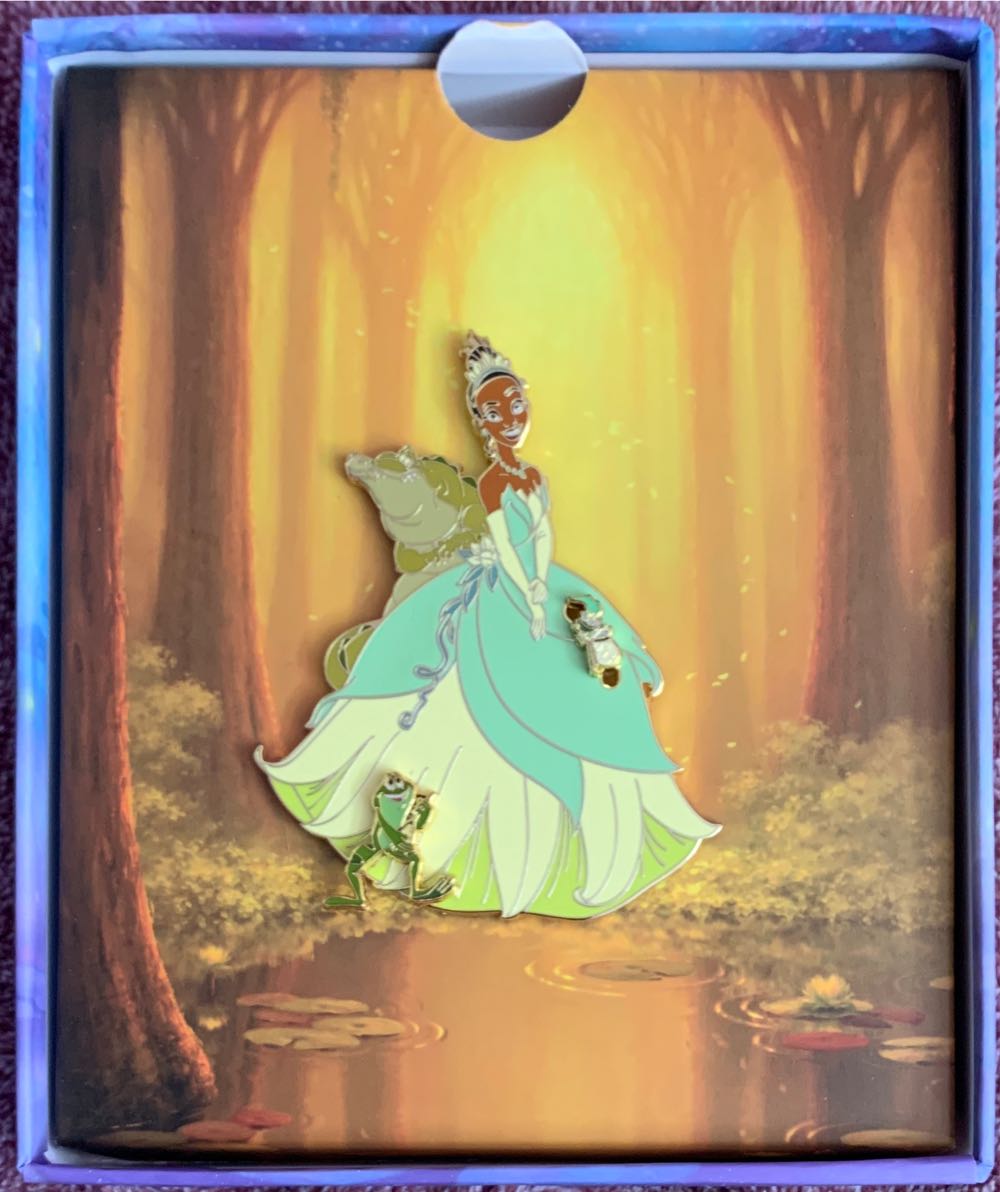 Loungefly - Princesses And The Frog  pin collectible [Barcode 671803367319] - Main Image 2