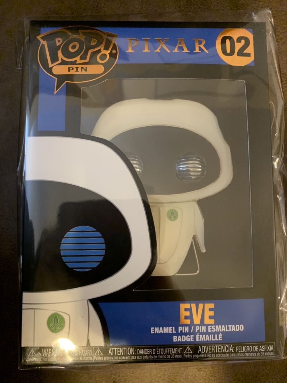 Funko Pop! Pin: Disney Pixar Eve Pin - Funko pin collectible [Barcode 671803305977] - Main Image 2