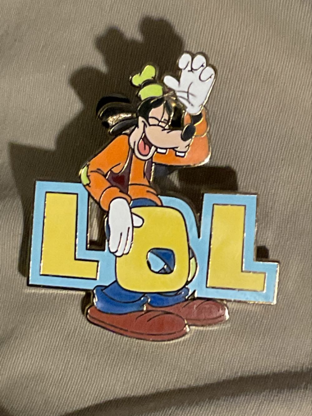 Goofy LOL  pin collectible - Main Image 1