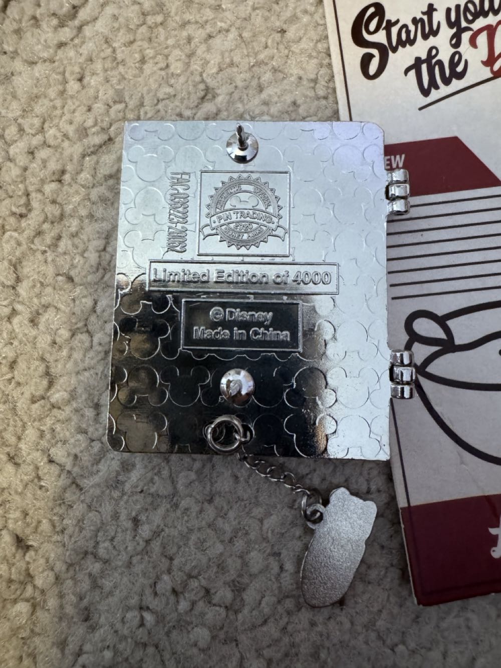 Disney Rutt And Tuke Bear Crunch Cereal - Limited Edition pin collectible [Barcode 400918914381] - Main Image 3