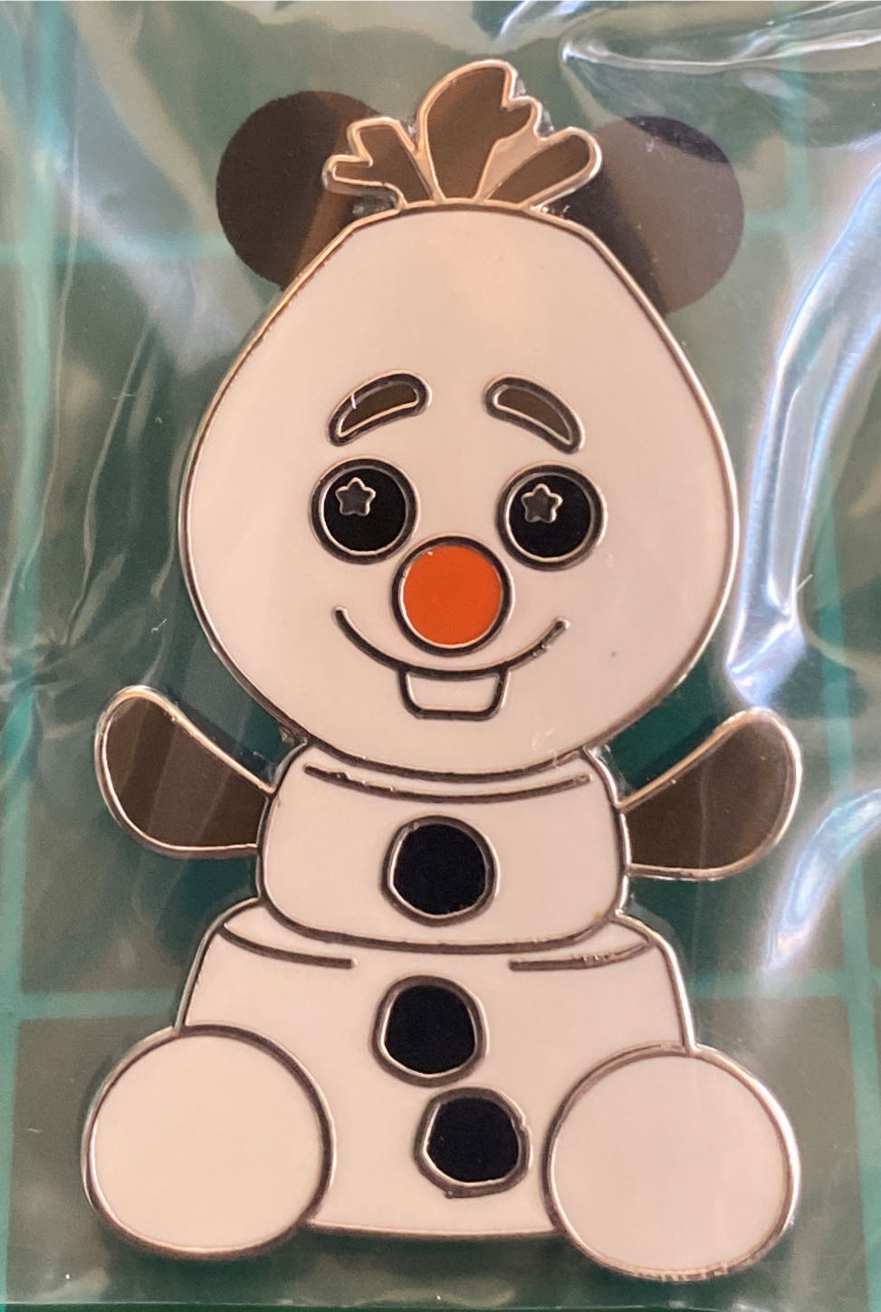 Wishables Series 1 - Olaf  pin collectible [Barcode 400919363621] - Main Image 1
