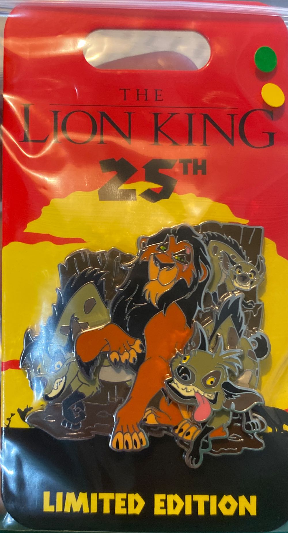 Lion King 25th Scar  pin collectible [Barcode 400021219724] - Main Image 1