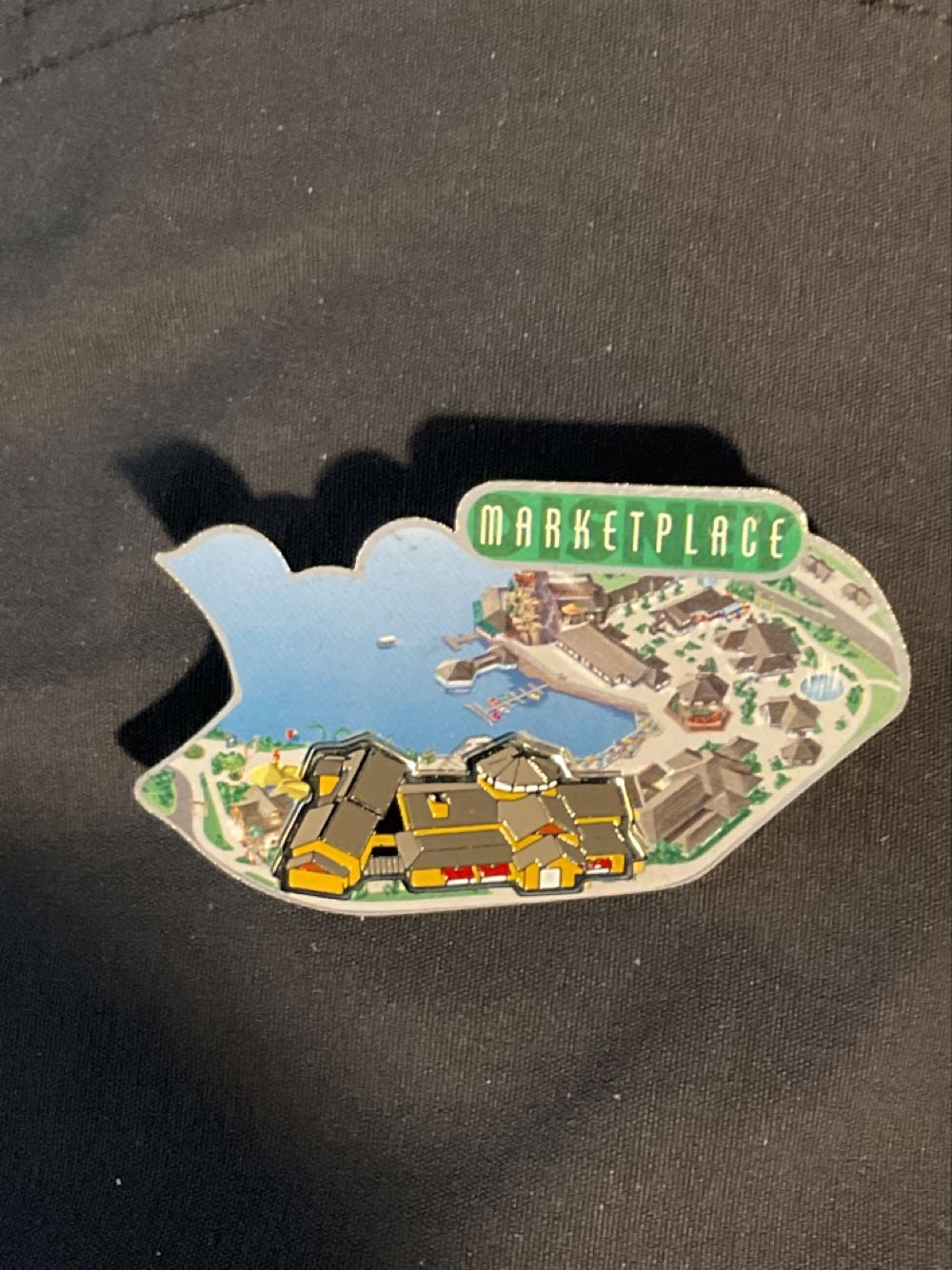 Walt Disney Pins Trading Disney Pins Value Of ... Pinpics  pin collectible - Main Image 2