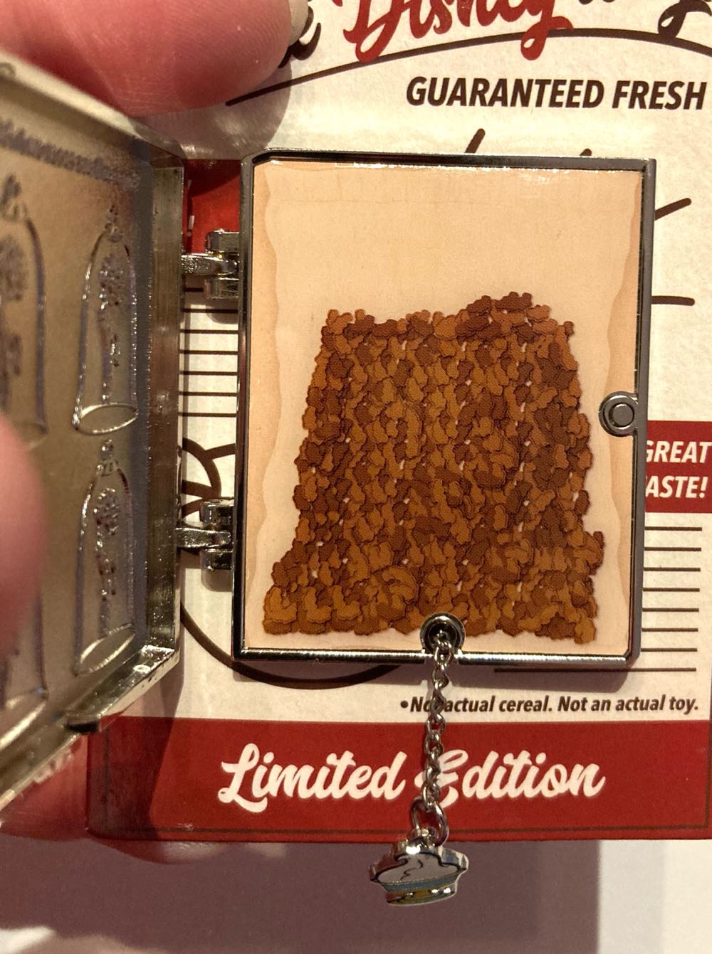 Disney, Chip’s Choco Chips Cereal + Dangling ‘Toy’ Charm  pin collectible - Main Image 3