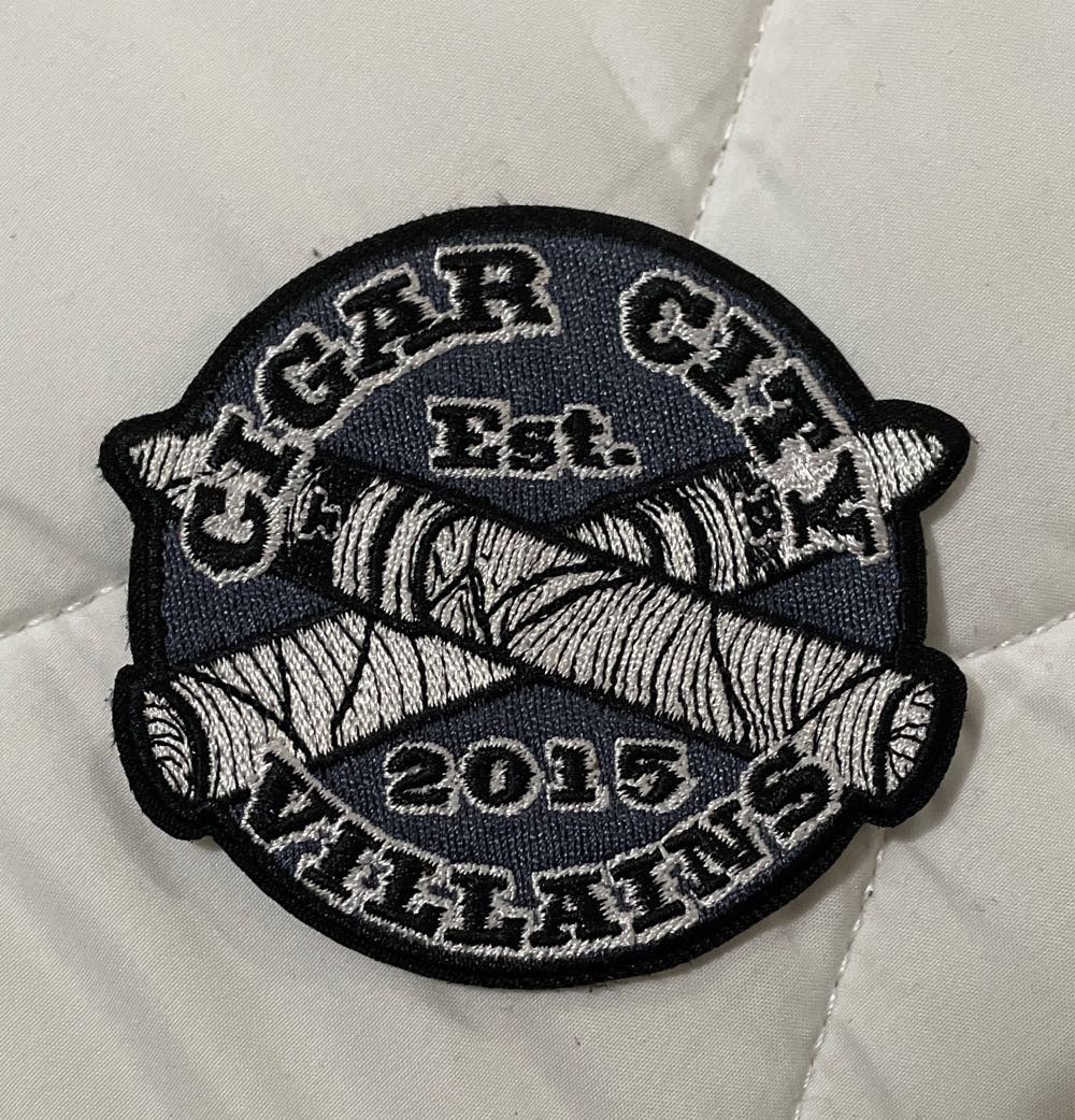 Disneyland Medieval Magic Goofy 2 Set Limited