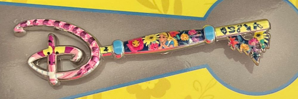 Key Pin: Alice In Wonderland 70th Anniversary - Official Pin Trading pin collectible [Barcode 465054021522] - Main Image 3