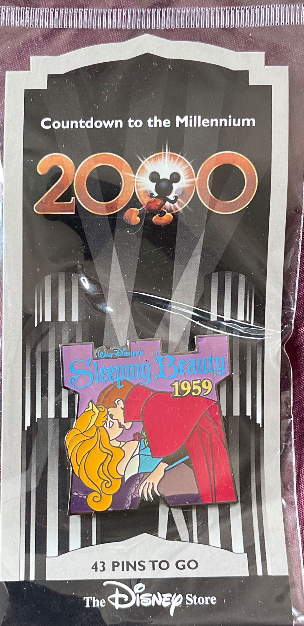 FiGPiN - Alien As Woody 411