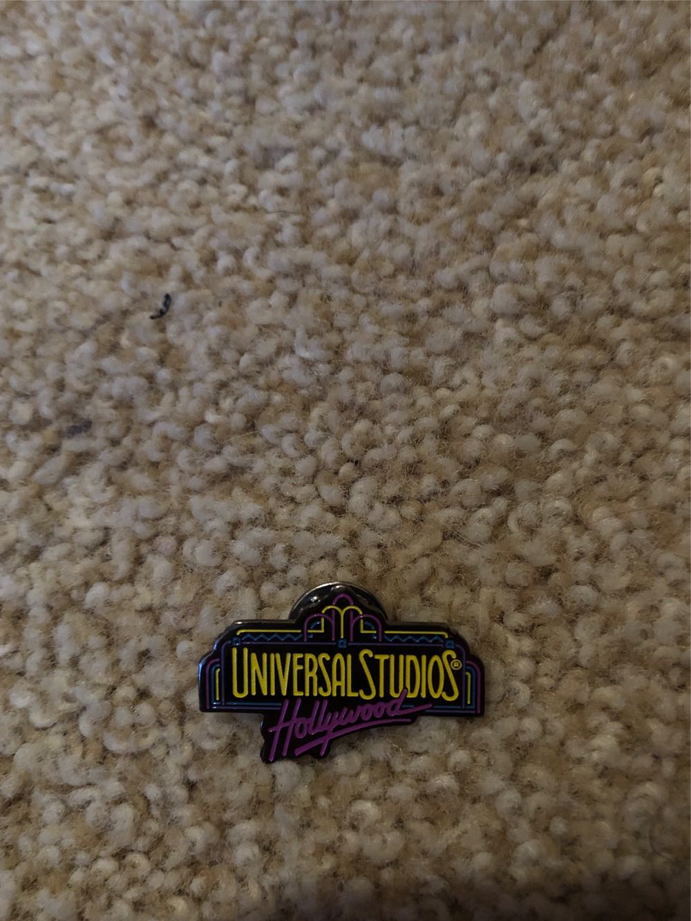 Universal Studios Hollywood   pin collectible - Main Image 2