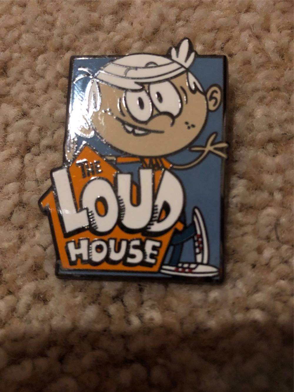 30990 - D23 - Gold Member Gift 2020 - Vintage Travel Logos - Pizza Planet ONLY