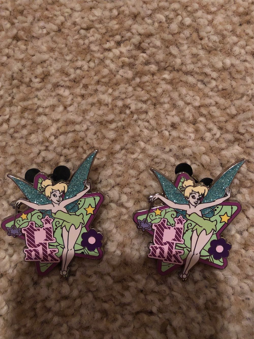 Tinkerbell - Hip Lanyard Starter  pin collectible - Main Image 4