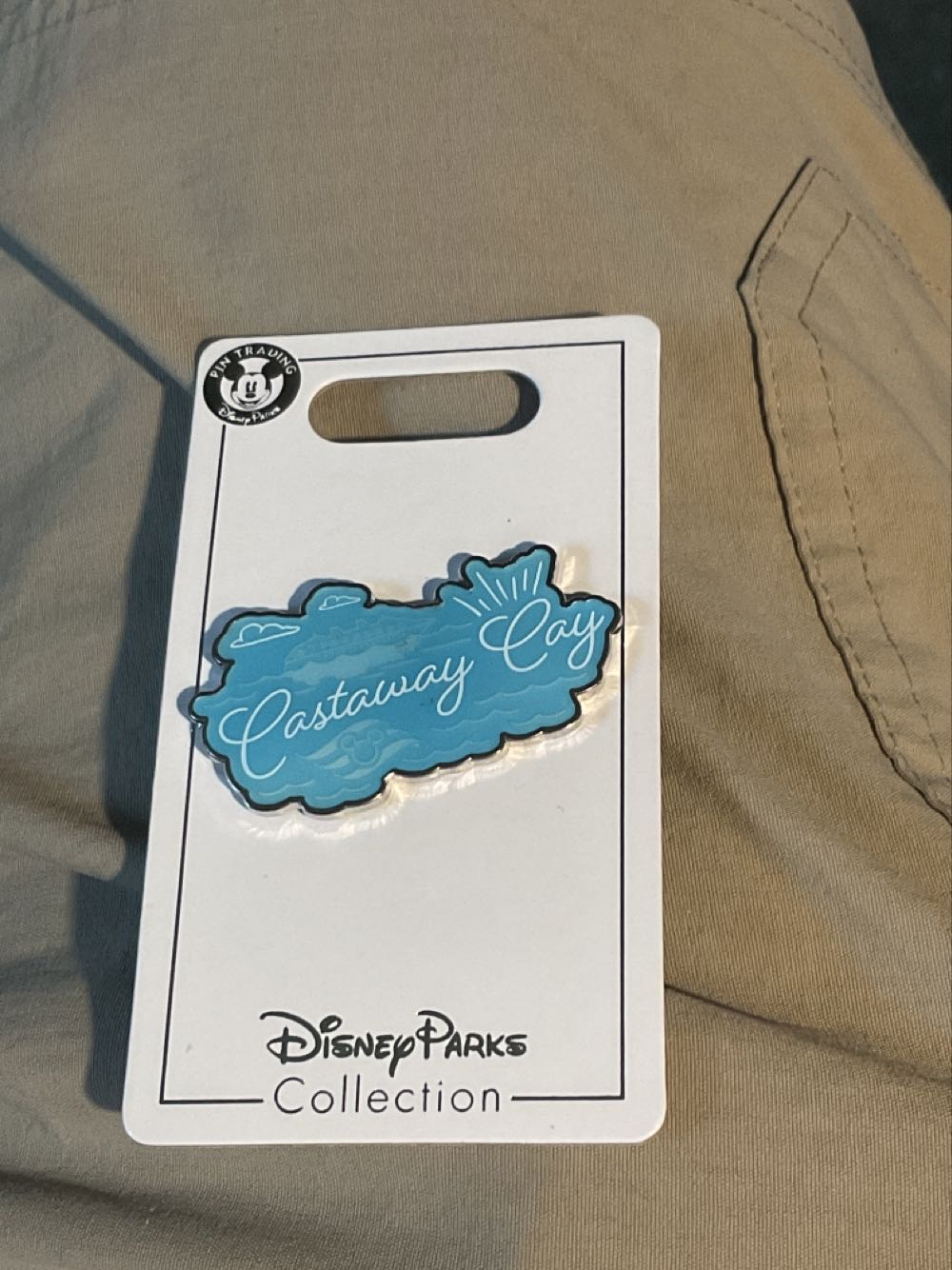 23861 - Disney Movie Club Exclusive - VIP #71 - Infinity Gauntlet  