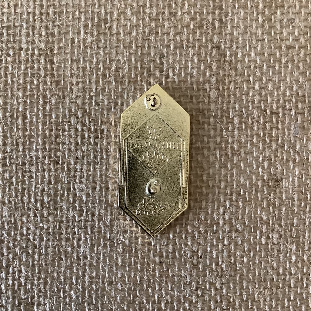 Schools Of Magic - Transmutation - Hard Enamel pin collectible - Main Image 2
