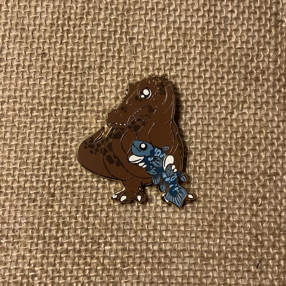 Mickey & Minnie Mouse Pin Trading Starter Set - Mickey