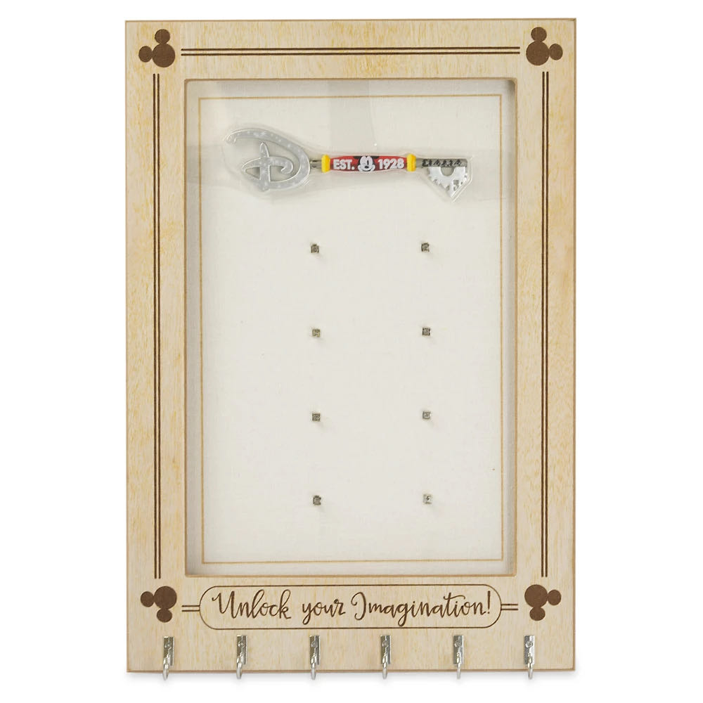 Disney Display Case For Collectible Keys With Mickey Starter Key New With Box - Display case for Collectible Keys pin collectible [Barcode 465056126775] - Main Image 4