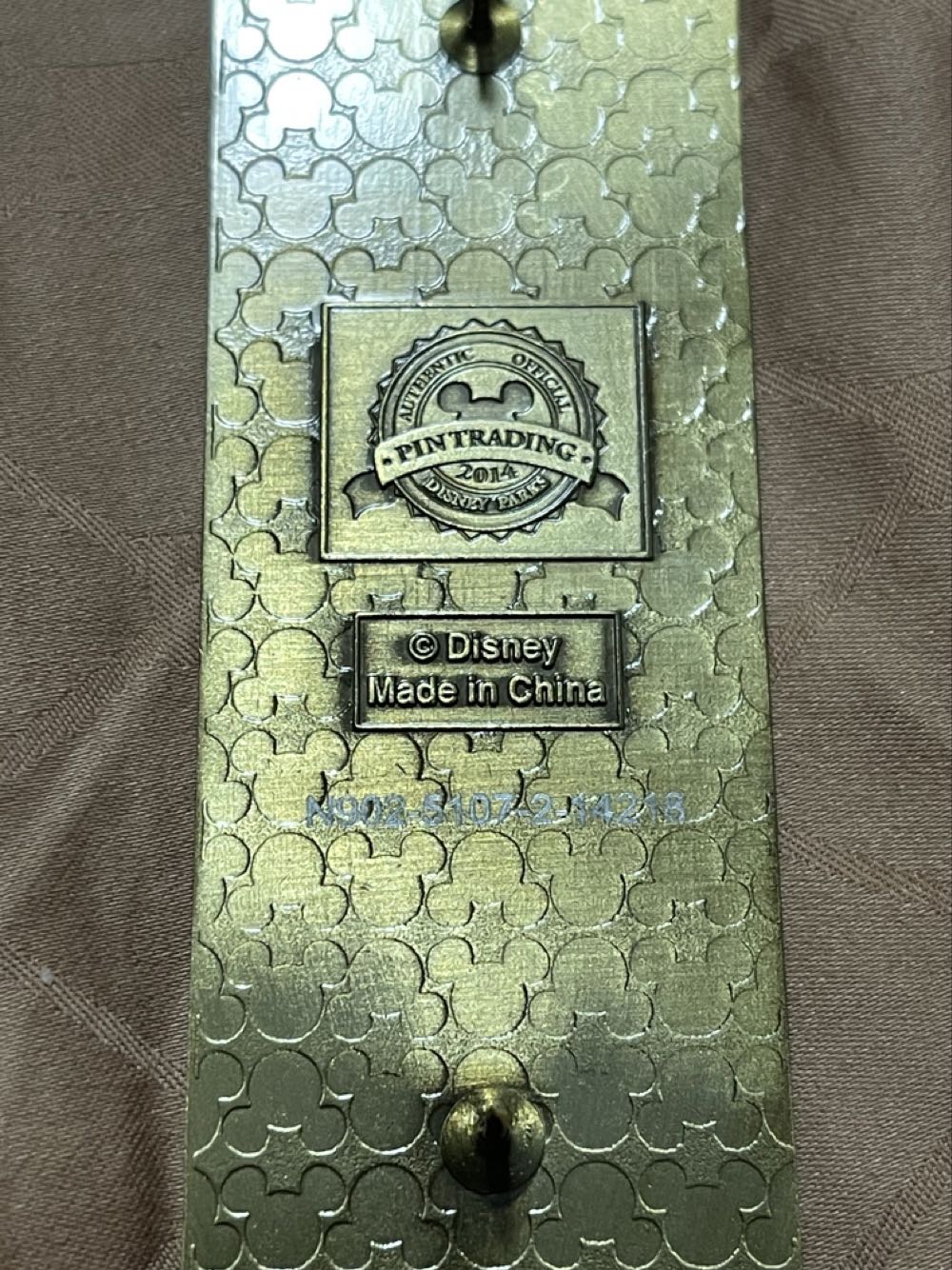 The Haunted Mansion Stretching Portrait (Captain Hook And Tick-Tock) - Disney Parks Pin - Rack pin collectible [Barcode 400008648608] - Main Image 4