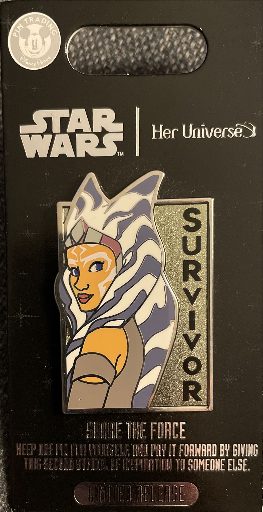 Ahsoka Tano Set  pin collectible [Barcode 400920165498] - Main Image 2
