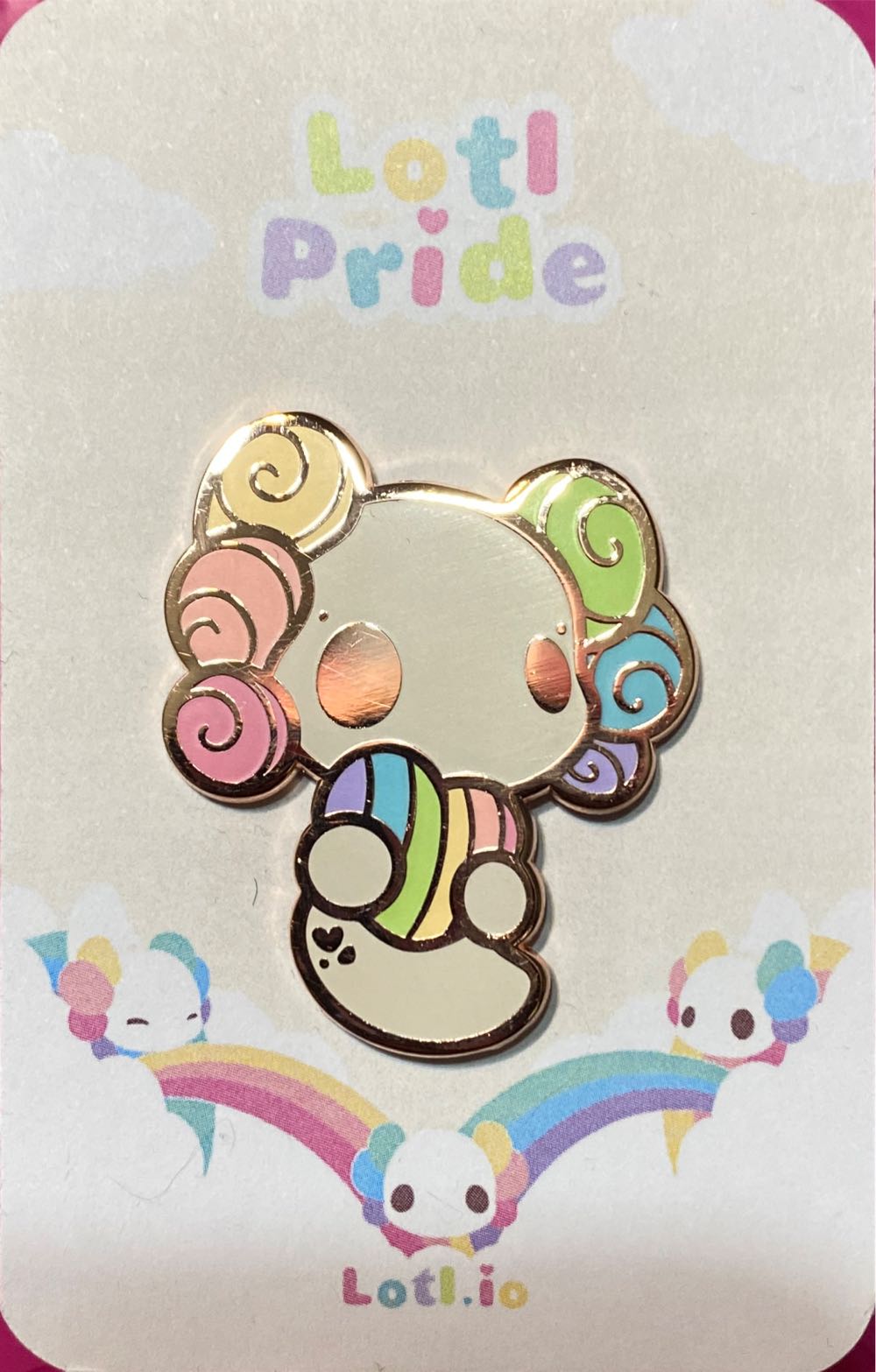 Pride Heart Lotl  pin collectible - Main Image 2