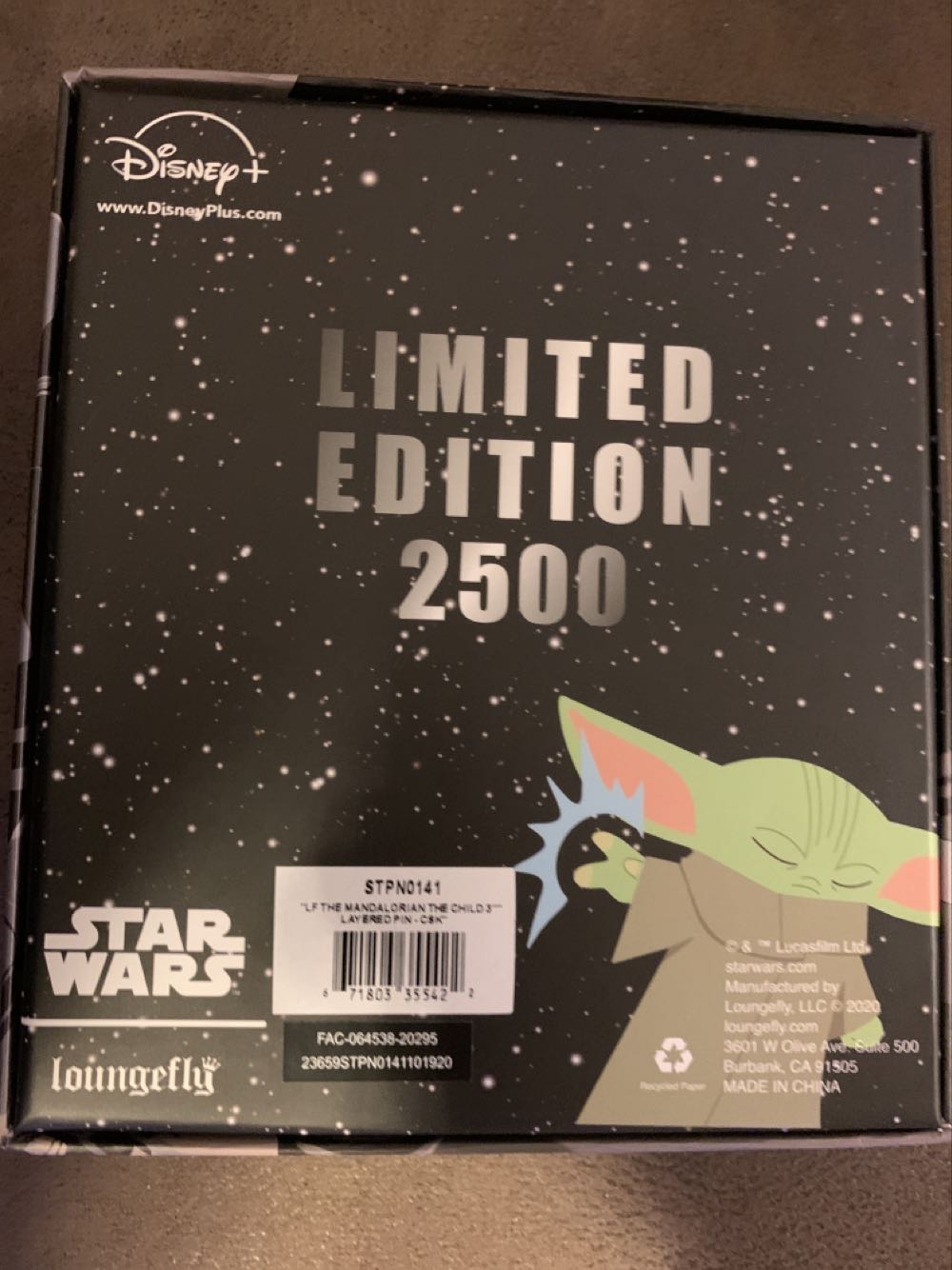 Star Wars The Mandalorian The Child Pin - Loungefly pin collectible - Main Image 2