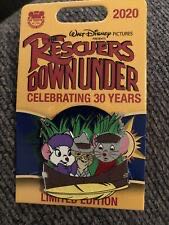 Mickey Signing ‘I Love You’