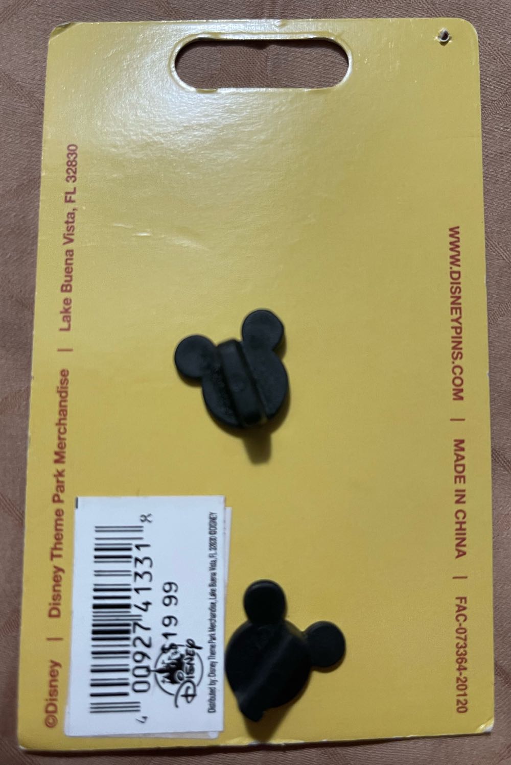 The Rescuers Down Under 30th Anniversary (Jake, Bernard And Bianca) - Disney Parks Limited Edition Pin - Rack pin collectible [Barcode 400927413318] - Main Image 2