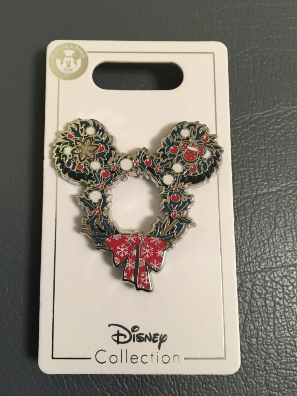 Beauty And The Beast Birds Pin Set