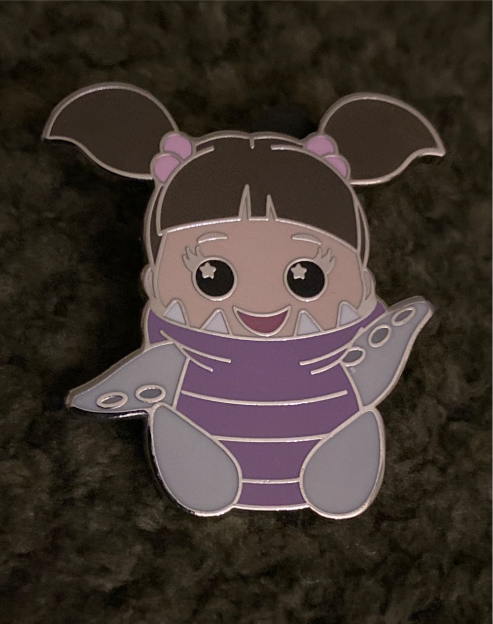 Wishables Series 2 - Boo - Disney Parks pin collectible [Barcode 465052529389] - Main Image 2