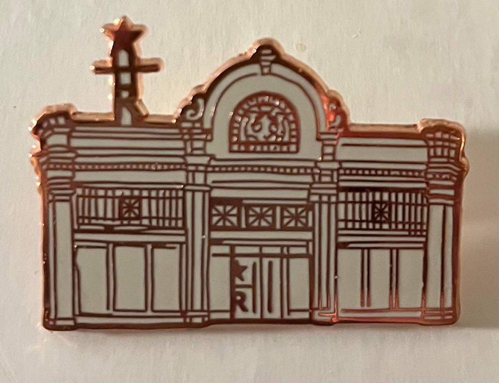 Starbucks Reserve Roastery - Button pin collectible - Main Image 2