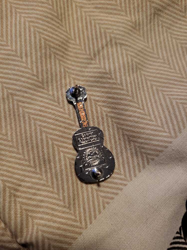 Remeber Me Coco Guitar - Coco Mystery Pin pin collectible - Main Image 2